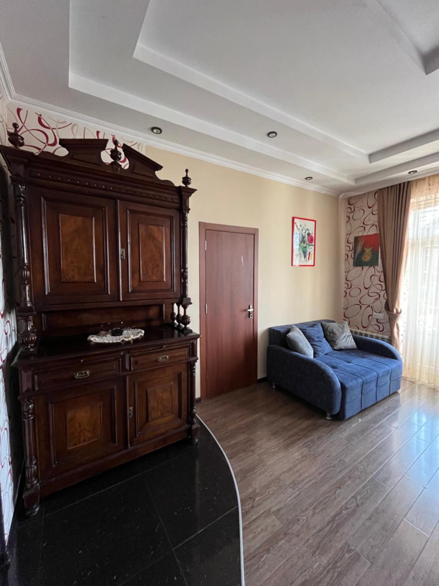 Jeji'S Apartment Tbilisi Ngoại thất bức ảnh